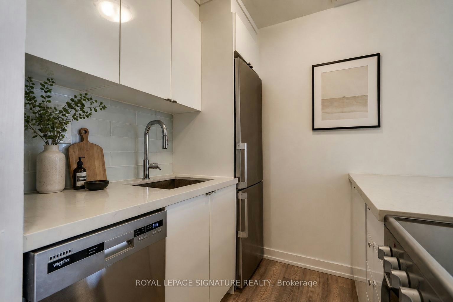 303-15 Gamble Avenue, Toronto, ON, M4K 2H3 - 3