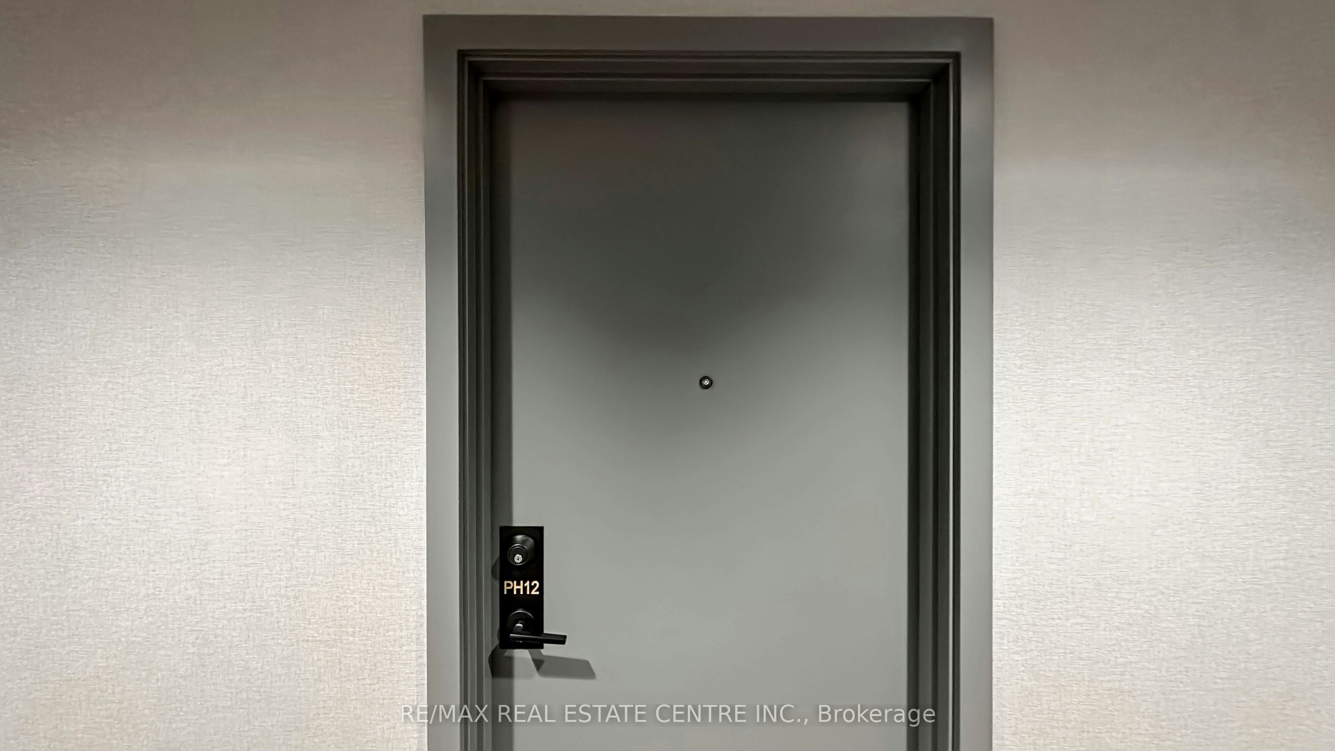 PH12-1010 Dundas Street E, Whitby, ON, L1N 2K2 - 13