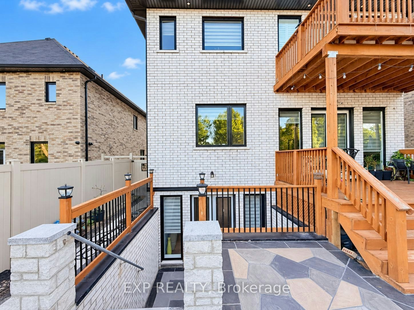 1606 Sandhurst Crescent, Pickering, ON, L1V 6W2 - 2