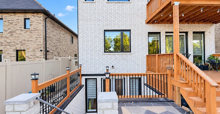 1606 Sandhurst Crescent, Pickering, ON, L1V 6W2 - 2