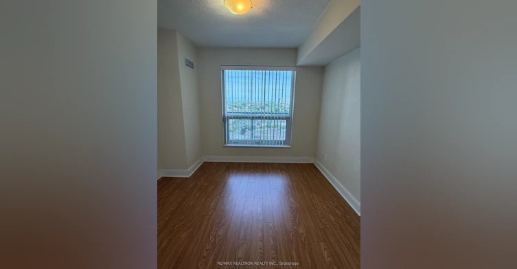 1612-125 Village Green Square, Toronto, ON, M1S 0G3 - 11