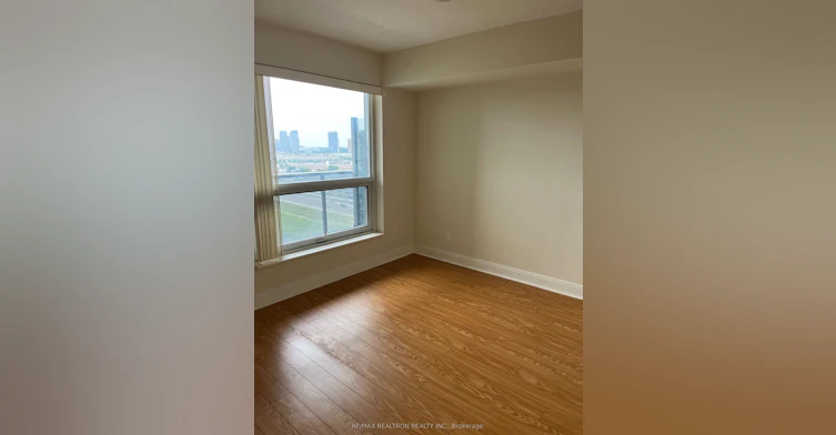 1612-125 Village Green Square, Toronto, ON, M1S 0G3 - 8