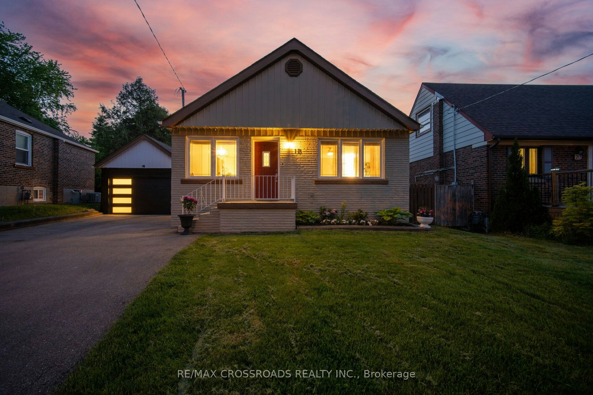 18 Adanac Drive, Toronto, ON, M1M 2E4