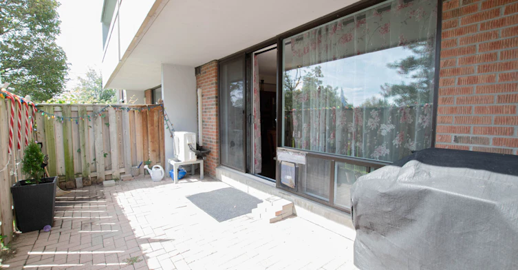 107-1210 Radom Street, Pickering, ON, L1W 2X3 - 12