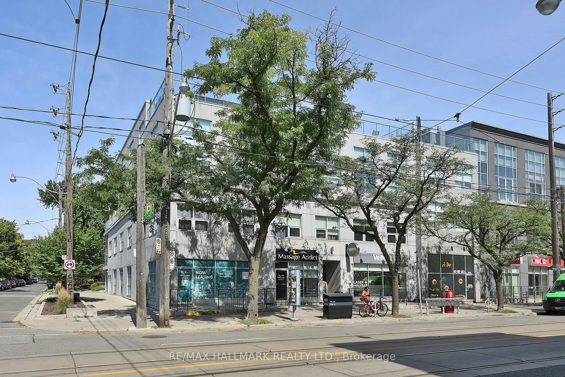 204-1842 Queen Street E, Toronto, ON, M4L 1H1