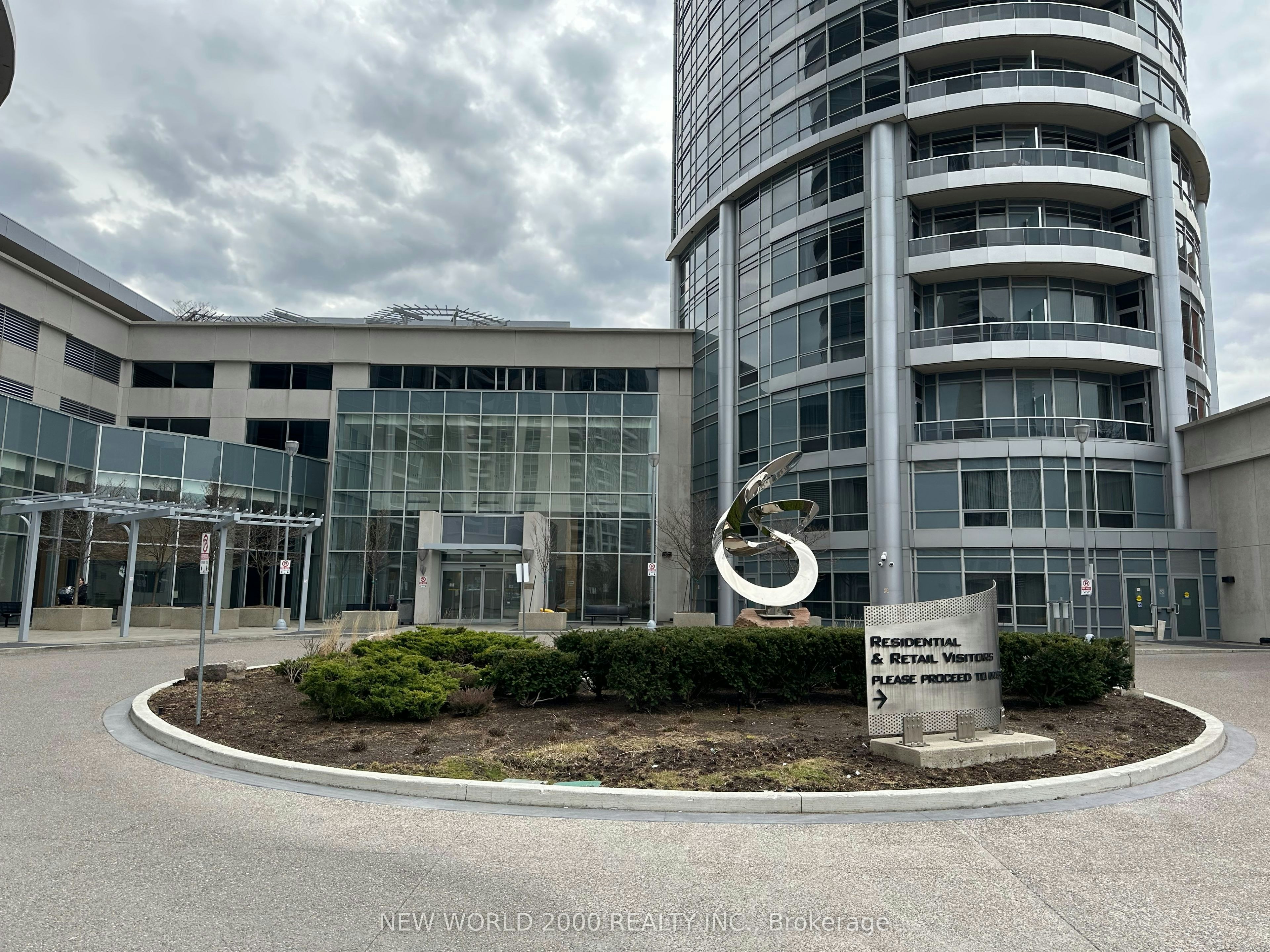 3725-135 Village Green Square, Toronto, ON, M1S 0G4 - 4