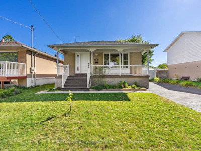 25 Rowallan Drive - 2