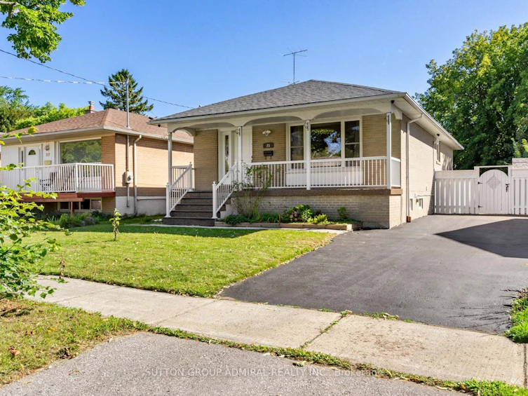 25 Rowallan Drive, Toronto, ON, M1E 2Y5