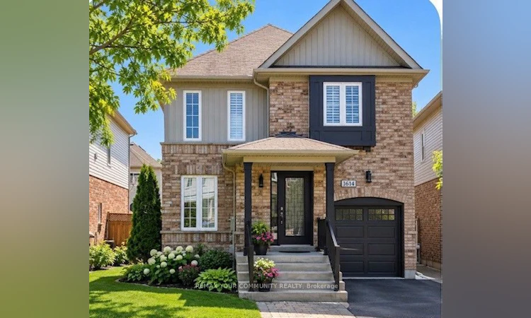 1614 Avonmore Square