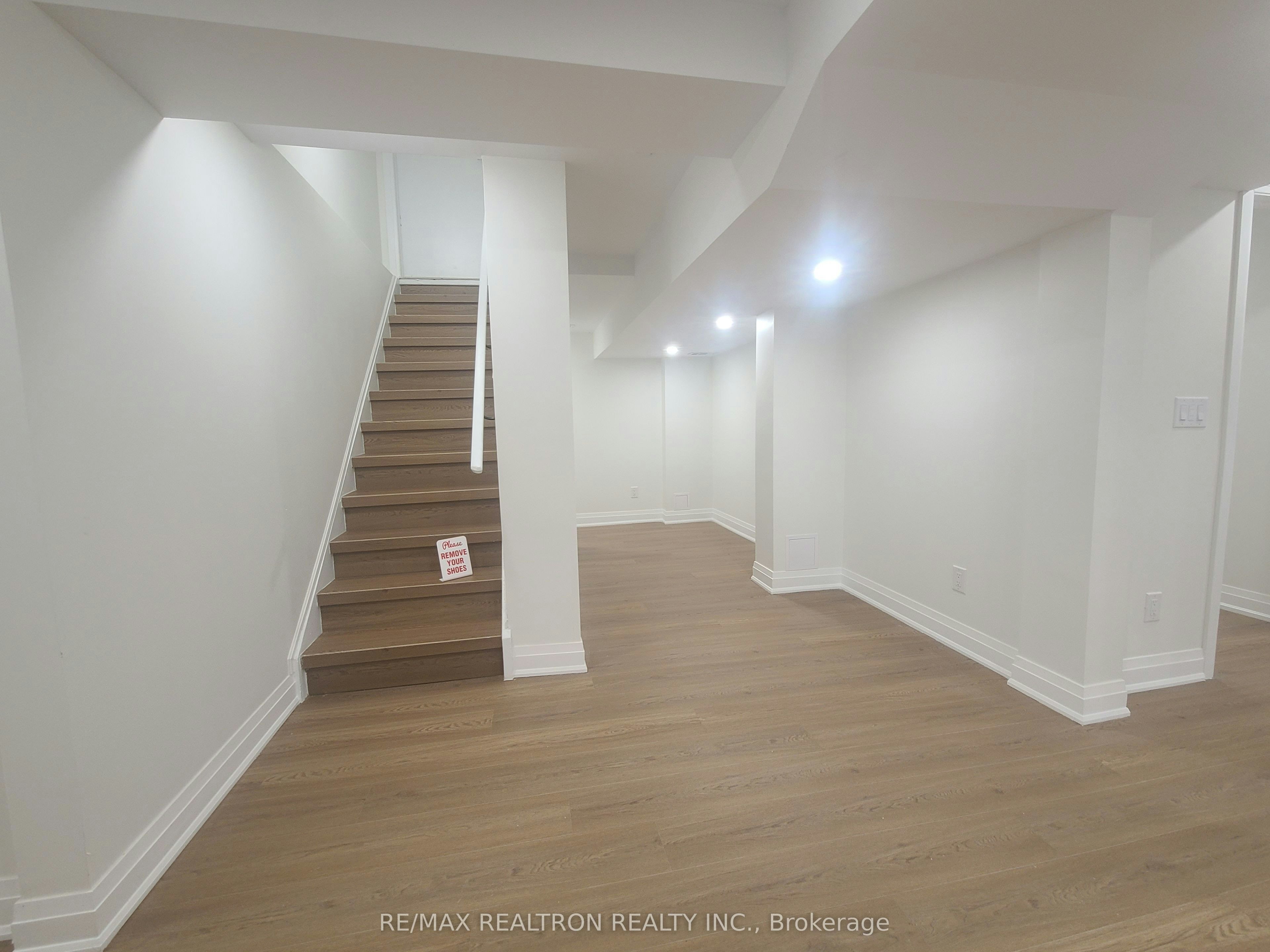 17 Mcginty Avenue, Ajax, ON, L1Z 0J6 - 13