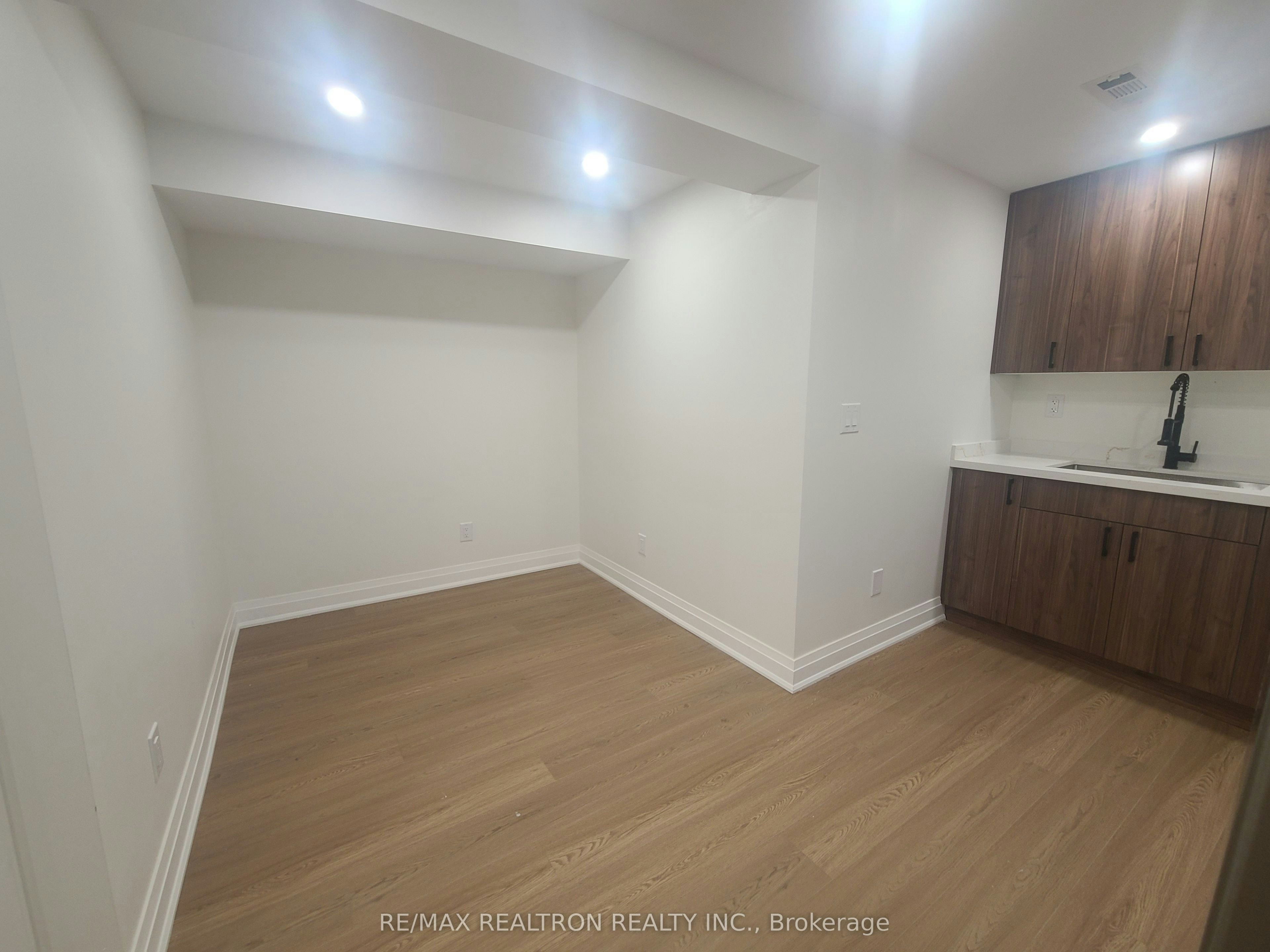 17 Mcginty Avenue, Ajax, ON, L1Z 0J6 - 5