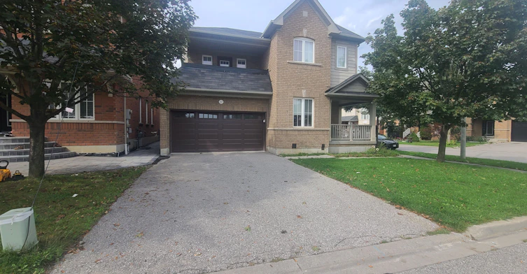 17 Mcginty Avenue, Ajax, ON, L1Z 0J6 - 2