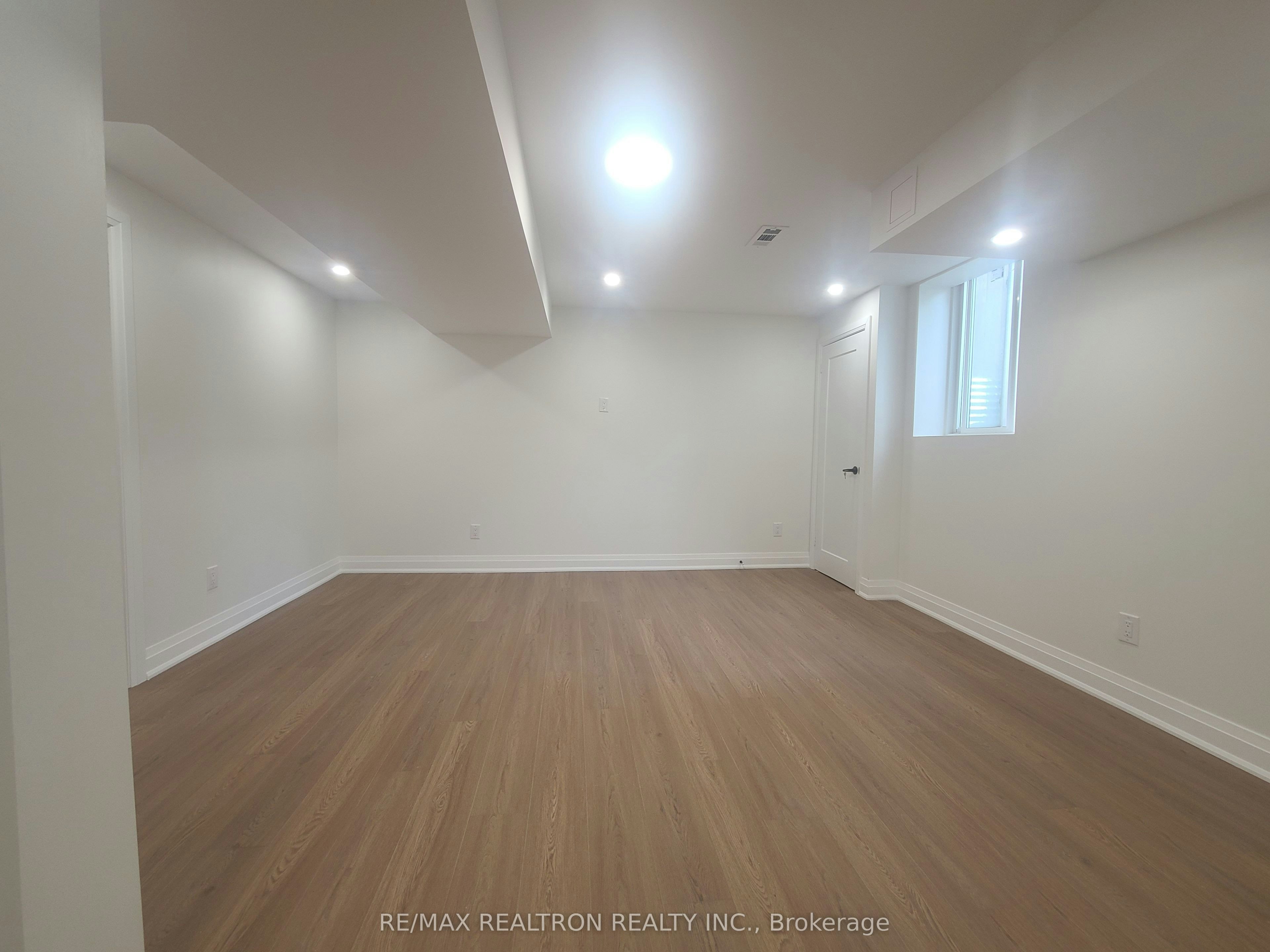 17 Mcginty Avenue, Ajax, ON, L1Z 0J6 - 16