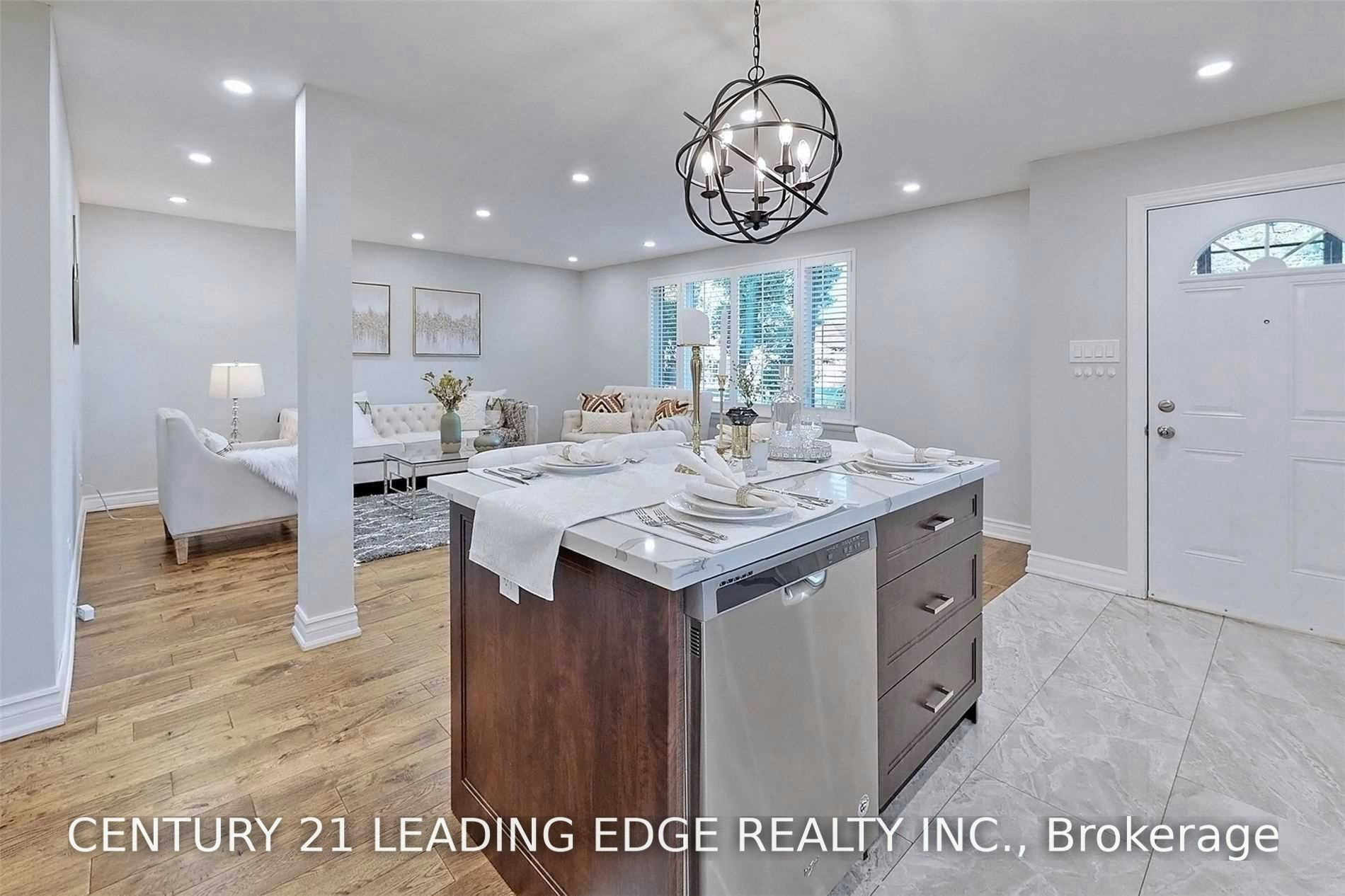 Main-170 Ellington Drive, Toronto, ON, M1R 3Y3 - 9