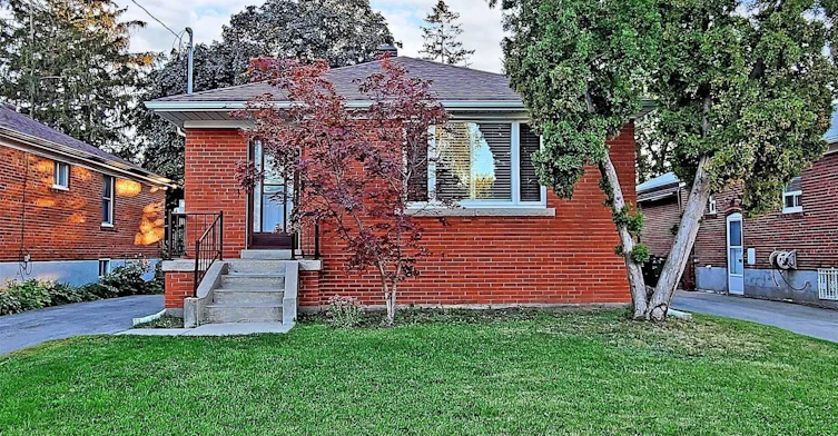 Main-170 Ellington Drive, Toronto, ON, M1R 3Y3