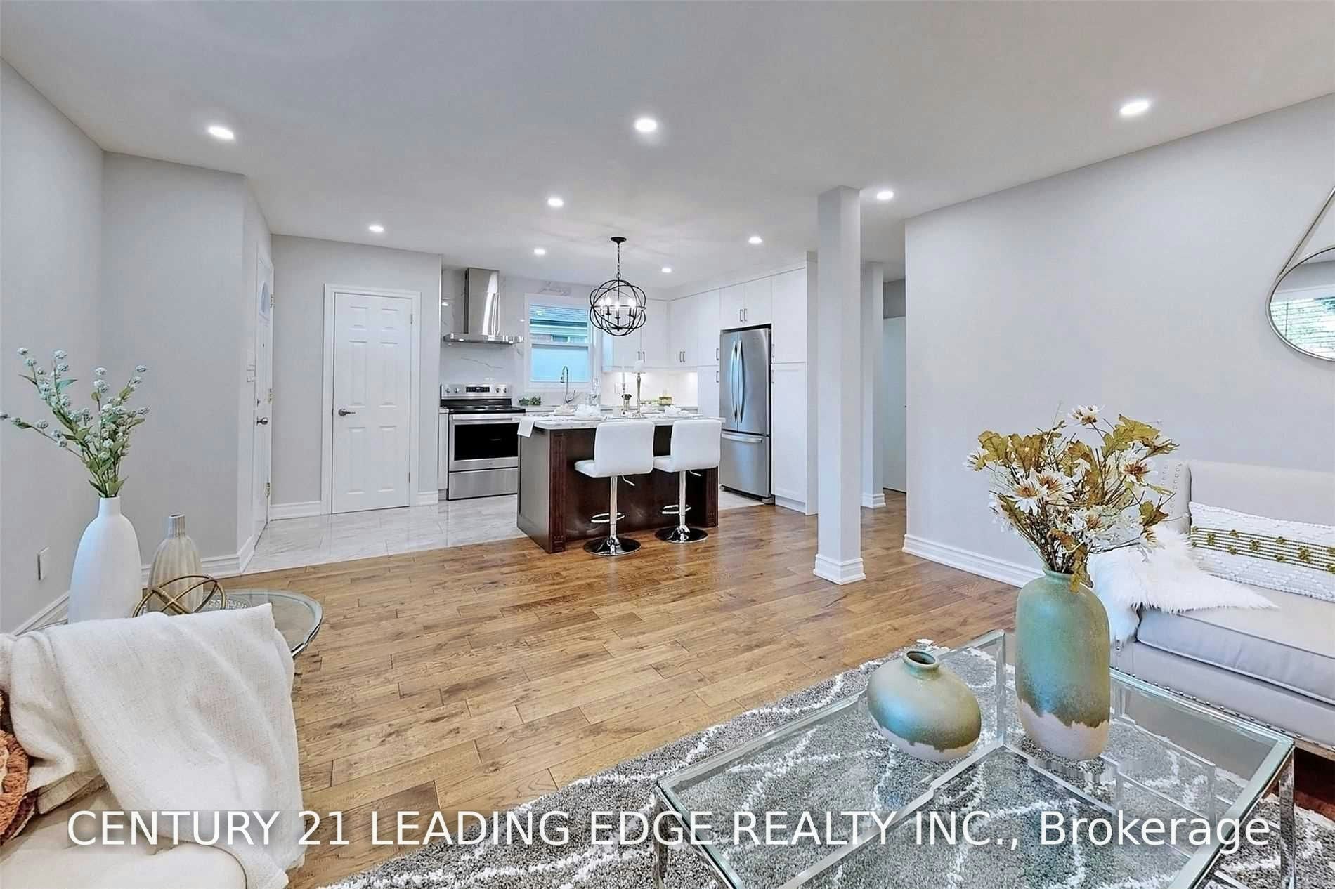 Main-170 Ellington Drive, Toronto, ON, M1R 3Y3 - 6