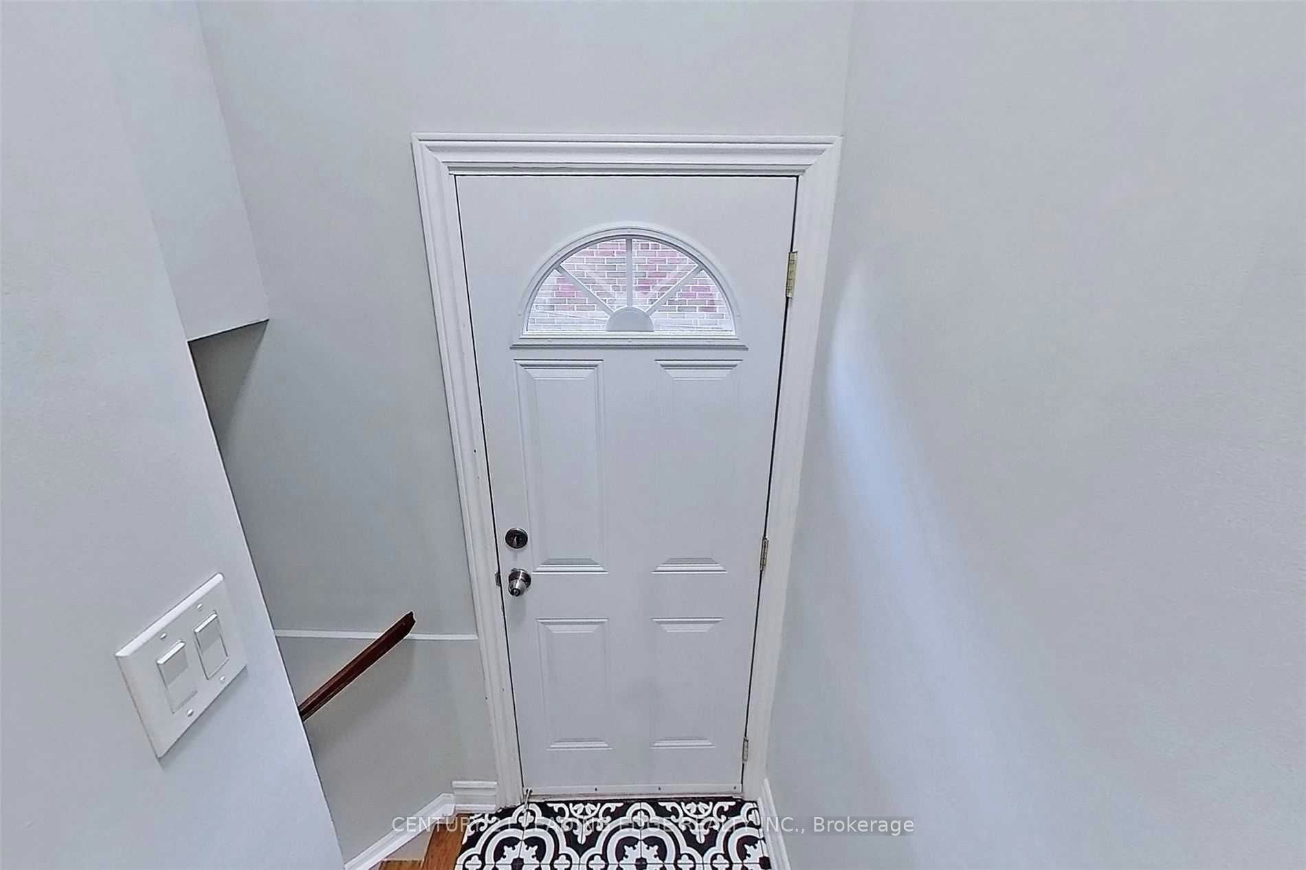 Main-170 Ellington Drive, Toronto, ON, M1R 3Y3 - 24
