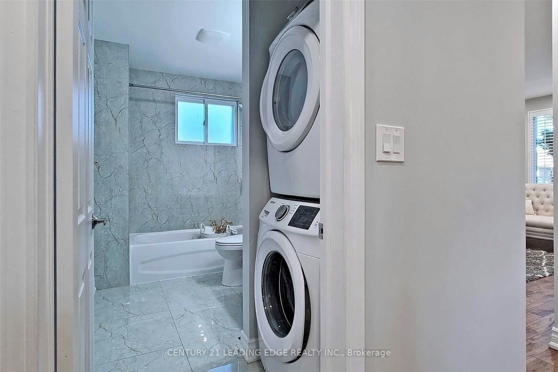Main-170 Ellington Drive, Toronto, ON, M1R 3Y3 - 17