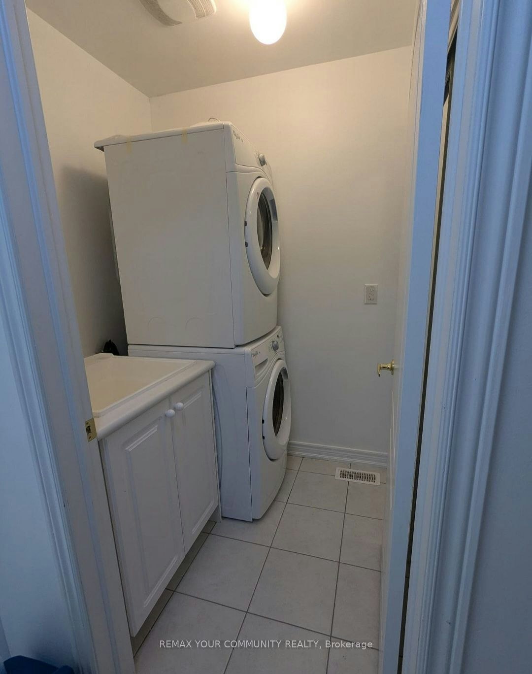1 Lily Cup Avenue, Toronto, ON, M1L 0H4 - 13