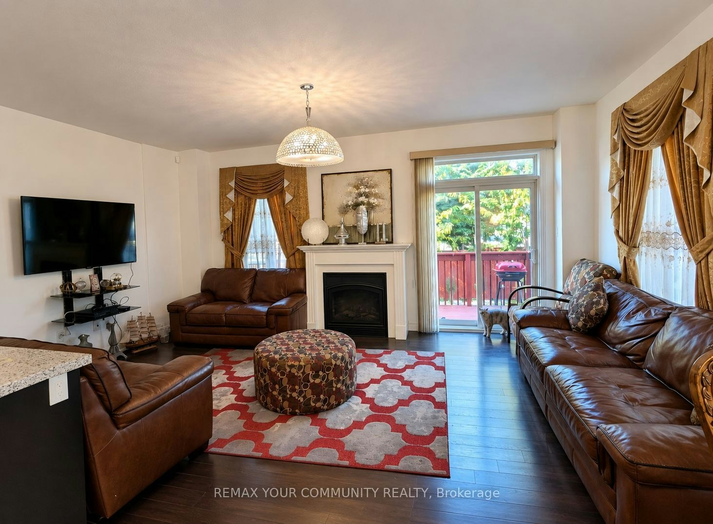 1 Lily Cup Avenue, Toronto, ON, M1L 0H4 - 5
