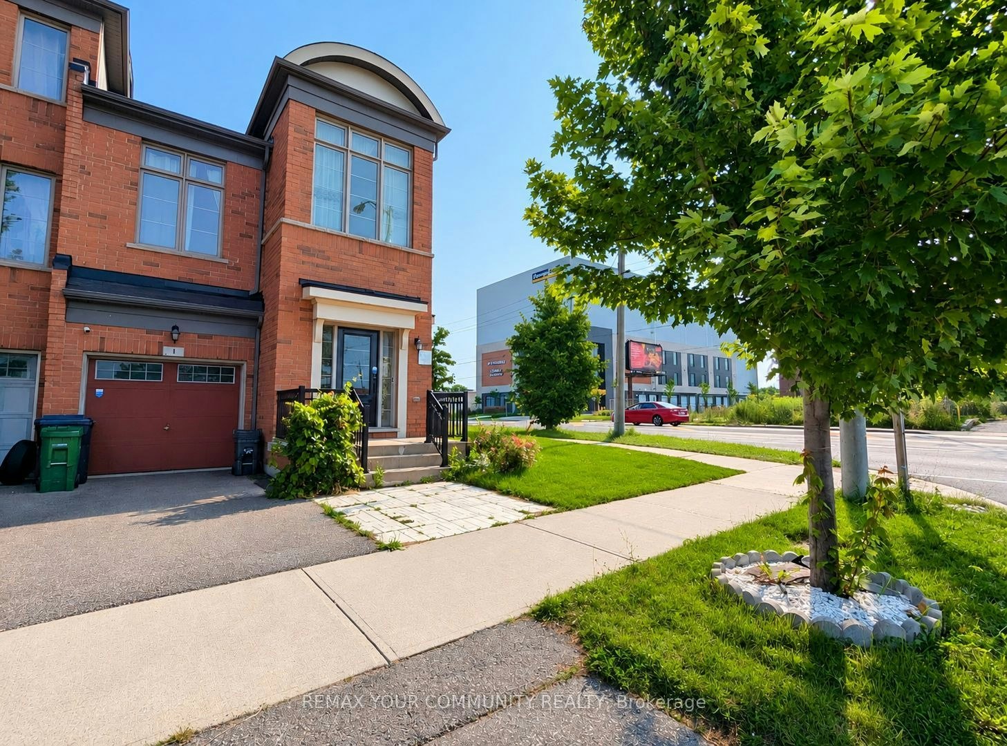 1 Lily Cup Avenue, Toronto, ON, M1L 0H4