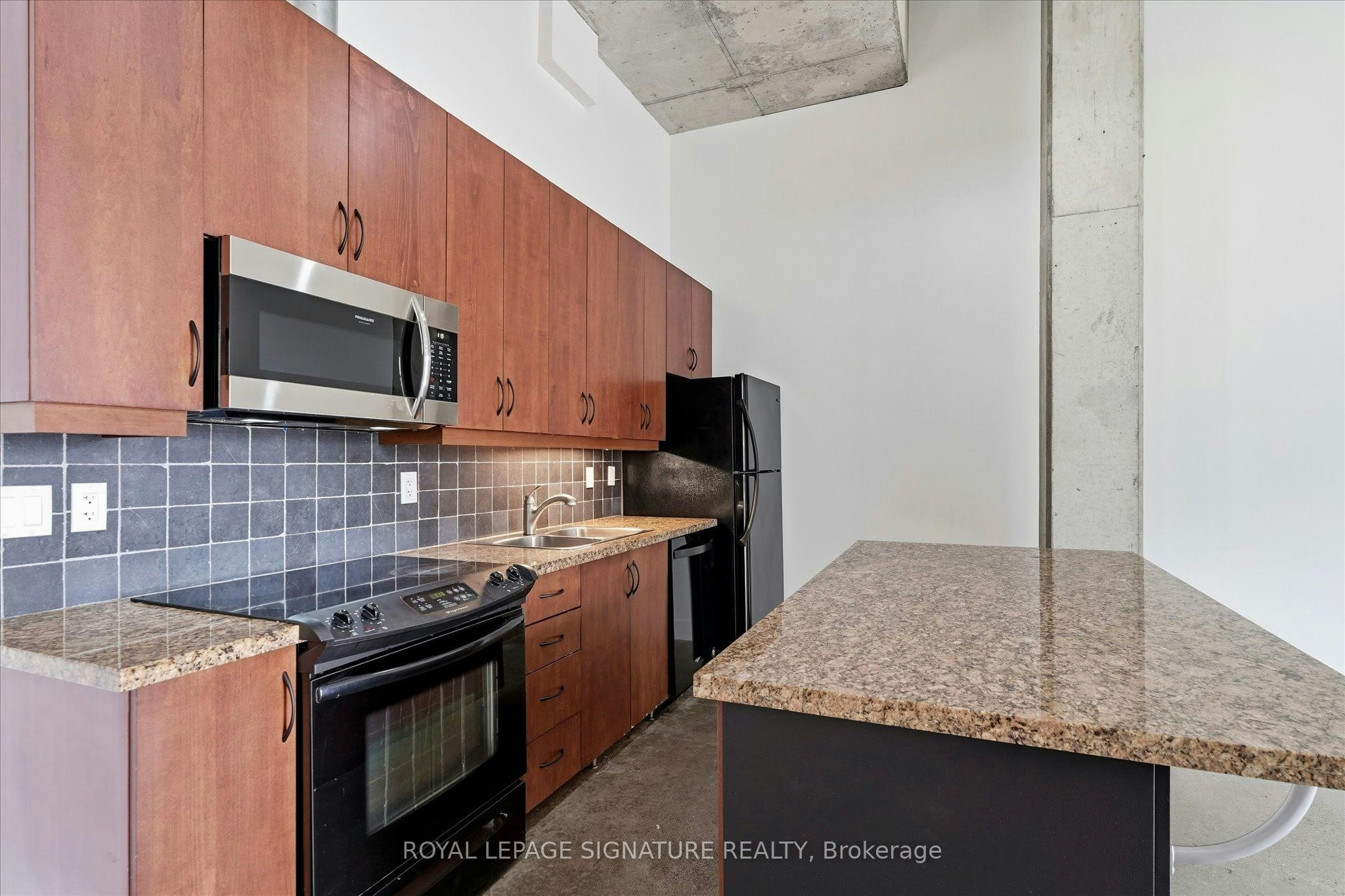 523-68 Broadview Avenue, Toronto, ON, M4M 2E6 - 9