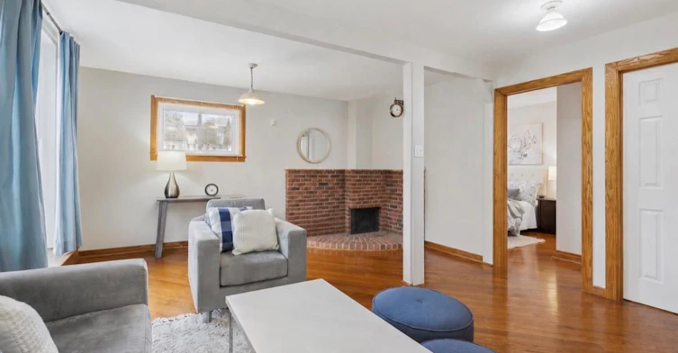 869 Grenoble Boulevard E, Pickering, ON, L1W 1T7 - 4