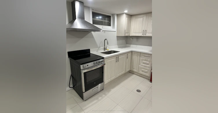 Bsmt-6 Mid Pines Road, Toronto, ON, M1G 2L6 - 8