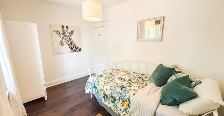 231 Chisholm Avenue, Toronto, ON, M4C 4V9 - 12