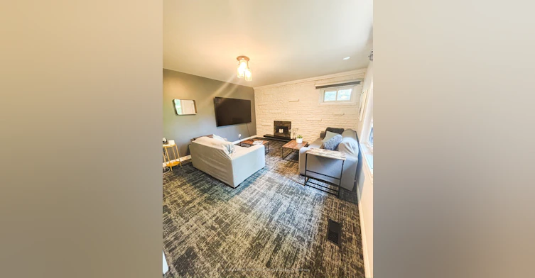 231 Chisholm Avenue, Toronto, ON, M4C 4V9 - 7