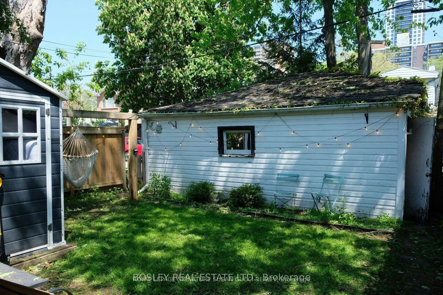 231 Chisholm Avenue, Toronto, ON, M4C 4V9 - 24