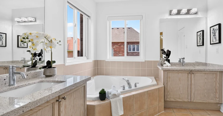 Main Floor-32 Whitlock Crescent, Ajax, ON, L1Z 2B2 - 16
