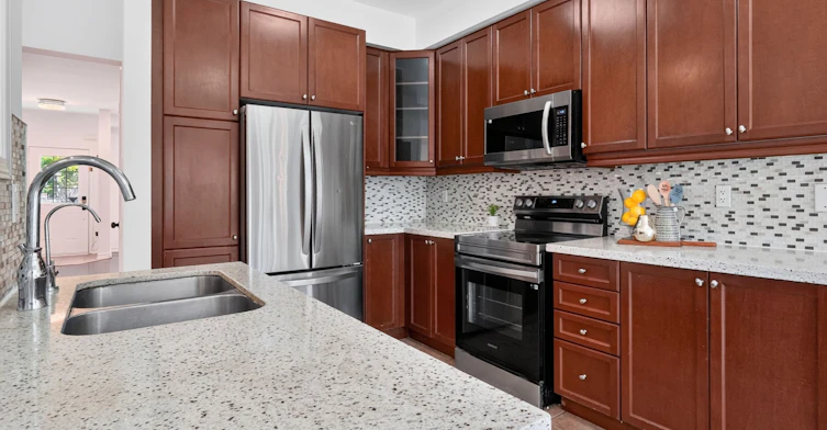 Main Floor-32 Whitlock Crescent, Ajax, ON, L1Z 2B2 - 11