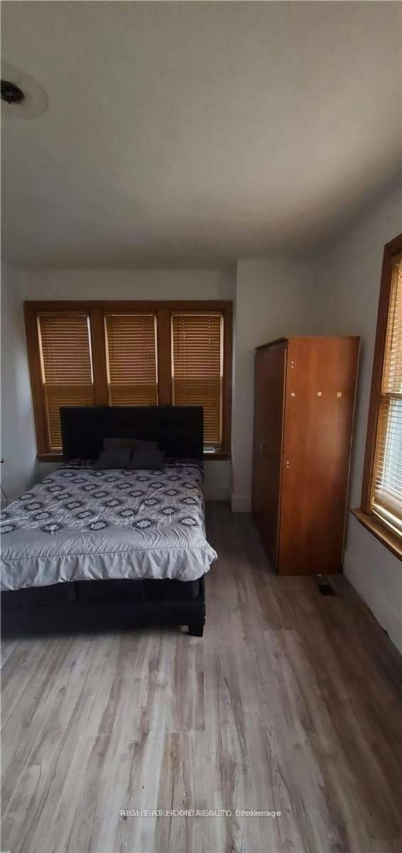 Main-210 Mary Street N, Oshawa, ON, L1G 5C4 - 6