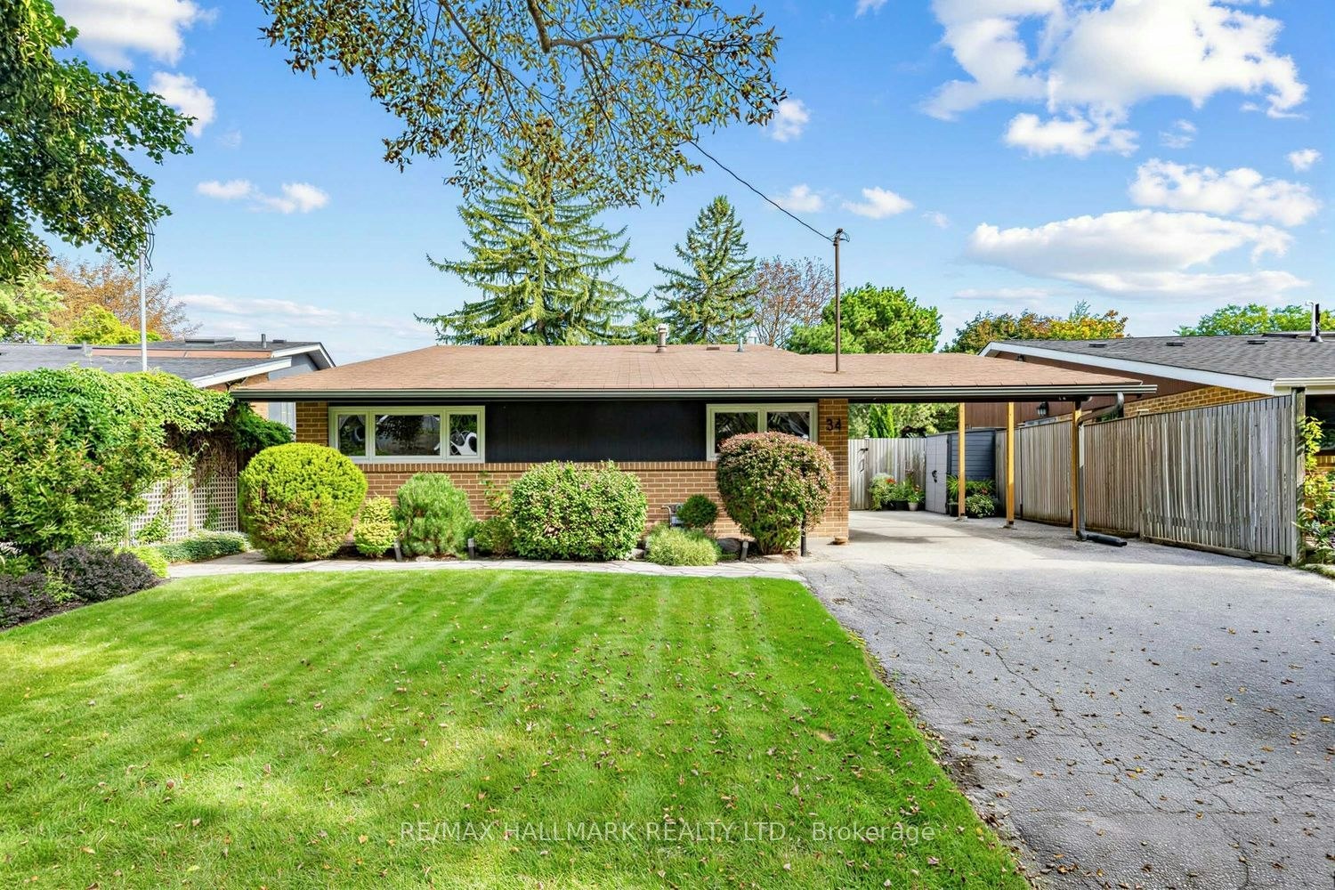 34 Dorcot Avenue, Toronto, ON, M1P 3K2