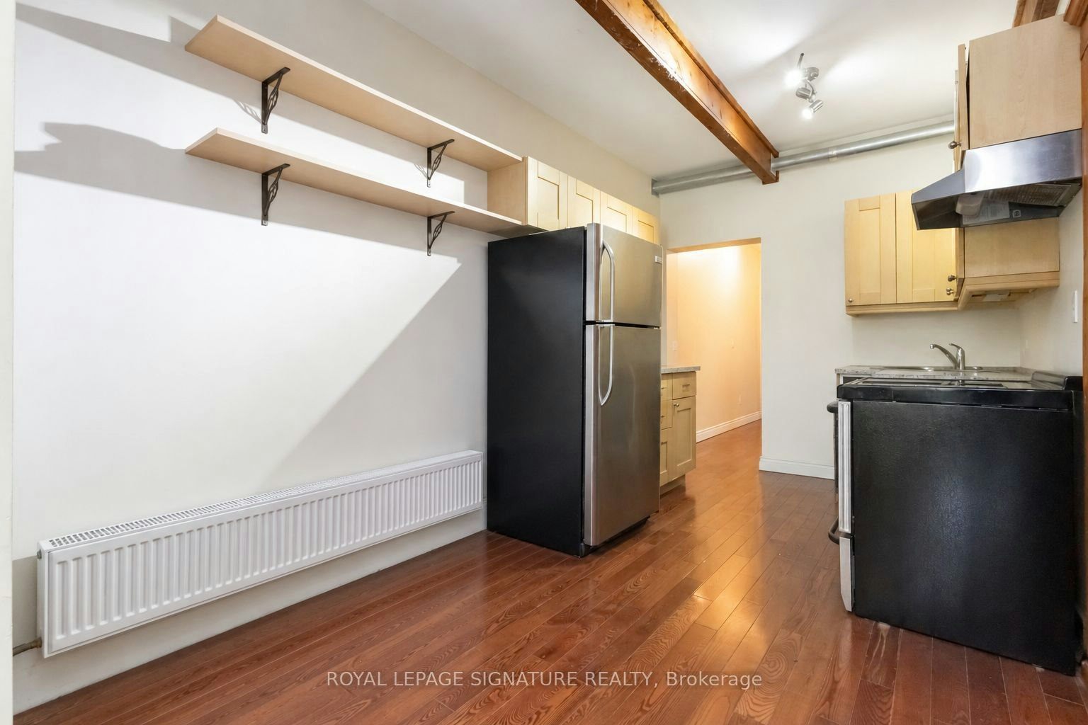 Main-22 Curzon Street E, Toronto, ON, M4M 3B4 - 14