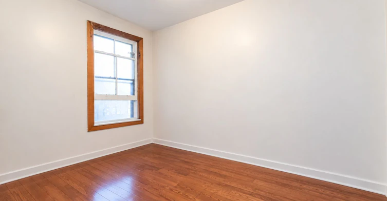 Main-22 Curzon Street E, Toronto, ON, M4M 3B4 - 18