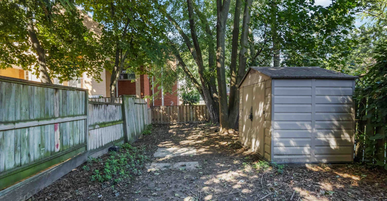 Main-22 Curzon Street E, Toronto, ON, M4M 3B4 - 19