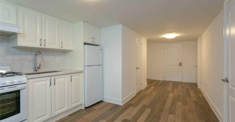 56 Courton Drive, Toronto, ON, M1R 1K8 - 6