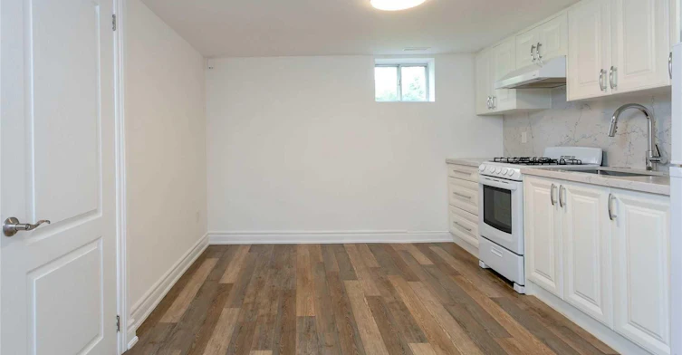 56 Courton Drive, Toronto, ON, M1R 1K8 - 8