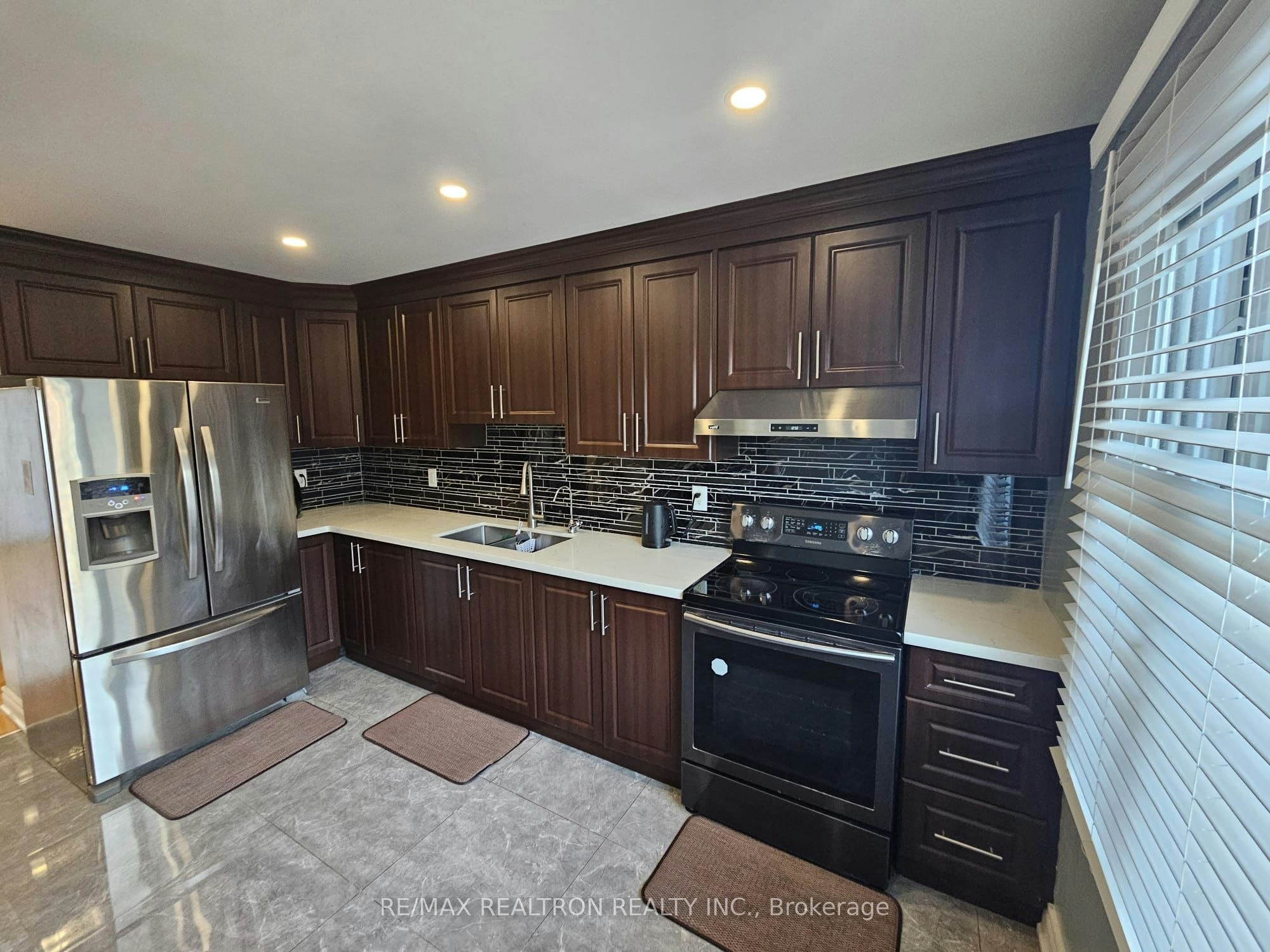 3-Upper Level-2606 Midland Avenue, Toronto, ON, M1S 1R5 - 3