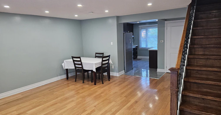 3-Upper Level-2606 Midland Avenue, Toronto, ON, M1S 1R5 - 12
