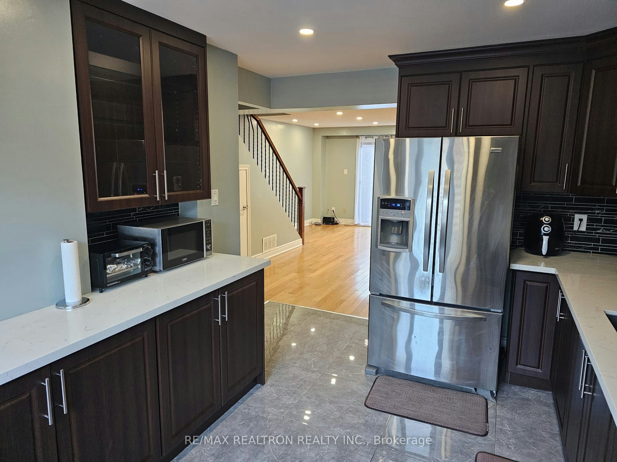 3-Upper Level-2606 Midland Avenue, Toronto, ON, M1S 1R5 - 6