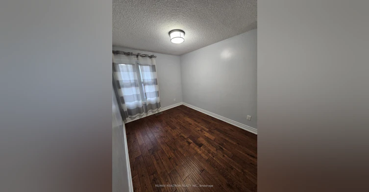 3-Upper Level-2606 Midland Avenue, Toronto, ON, M1S 1R5 - 20