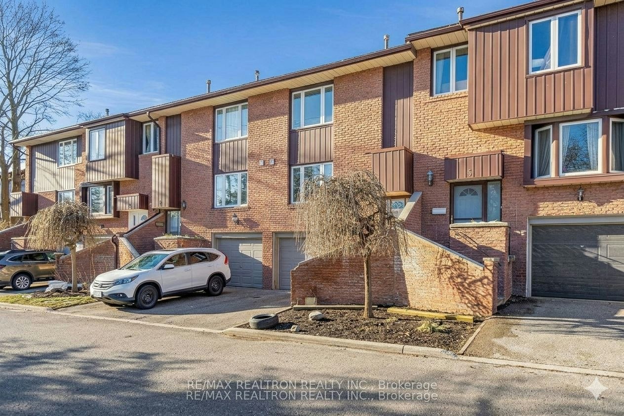 3-Upper Level-2606 Midland Avenue, Toronto, ON, M1S 1R5 - 2