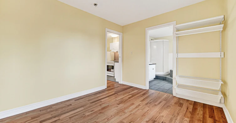 A3-454 Donlands Avenue, Toronto, ON, M4J 3S5 - 23