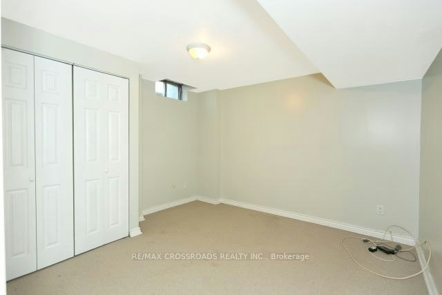B2-1 Muirbank Boulevard, Toronto, ON, M1C 4R8 - 2