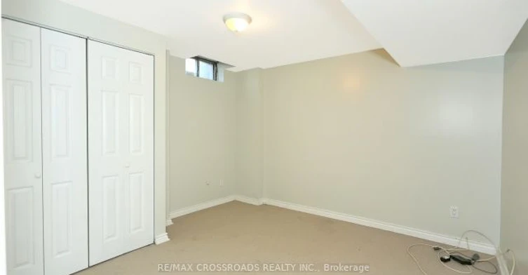 B2-1 Muirbank Boulevard, Toronto, ON, M1C 4R8 - 2