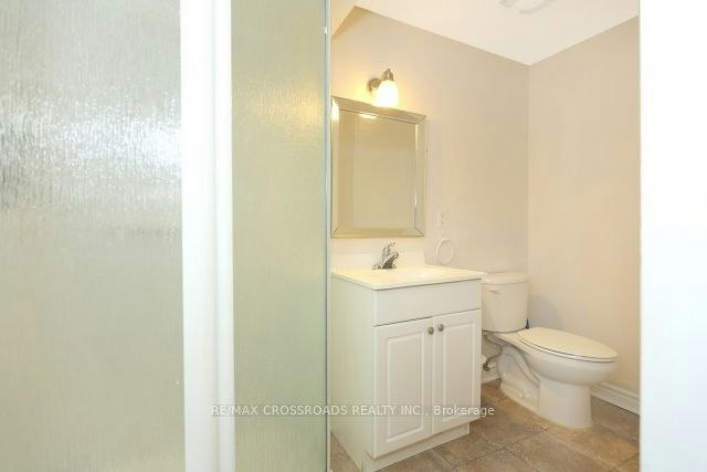 B2-1 Muirbank Boulevard, Toronto, ON, M1C 4R8 - 4