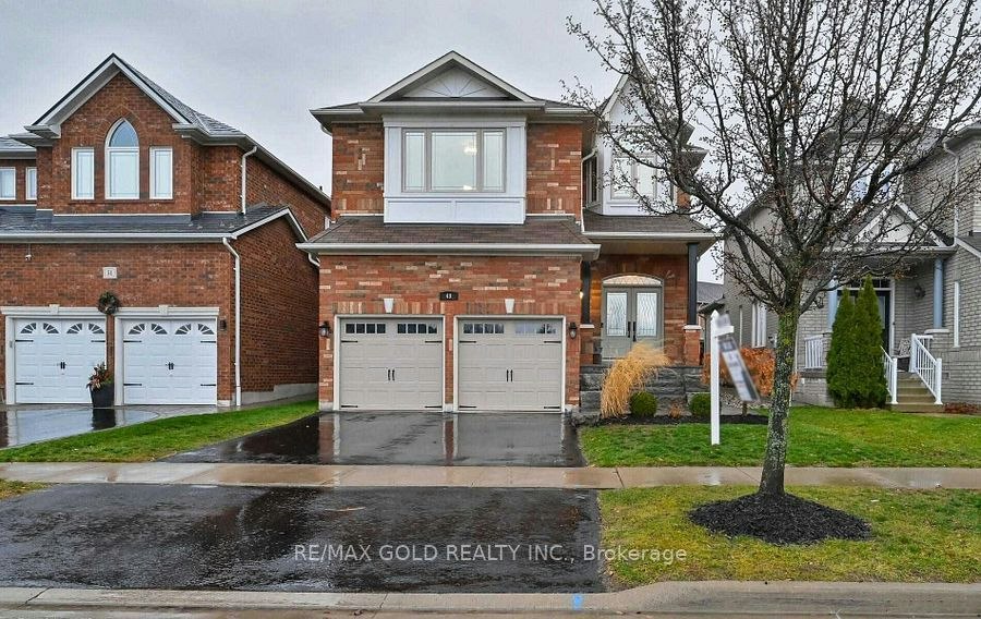 49 Norista Street, Whitby, ON, L1R 3R4